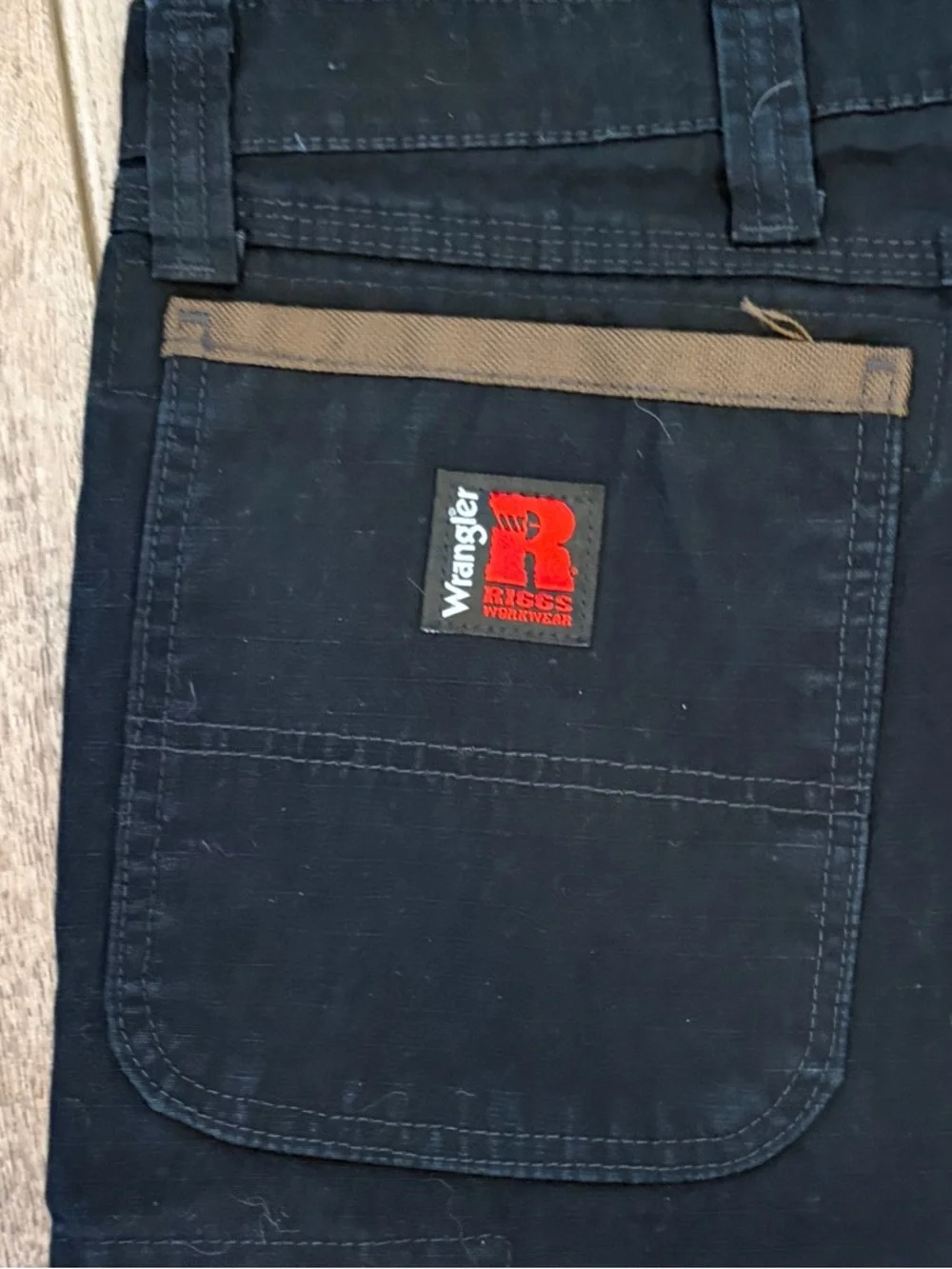 Wrangler Riggs Workwear Cargo Pants 44x32 Black Heavy Duty Utility Mens - Picture 10 of 10